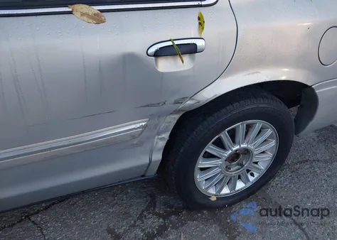 2010 Mercury Grand Marquis Ls (Fleet Only) from USA, damaged, VIN 2MEBM7FV3AX618360